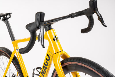 Colnago G4X 1x Carbon Gravel Complete Bike Shimano 822 1x12 Yellow, Code: Mytl click to zoom image